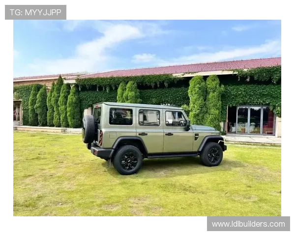 letour大吉普越野车在越野赛事中屡获佳绩彰显其卓越的性能与可靠性