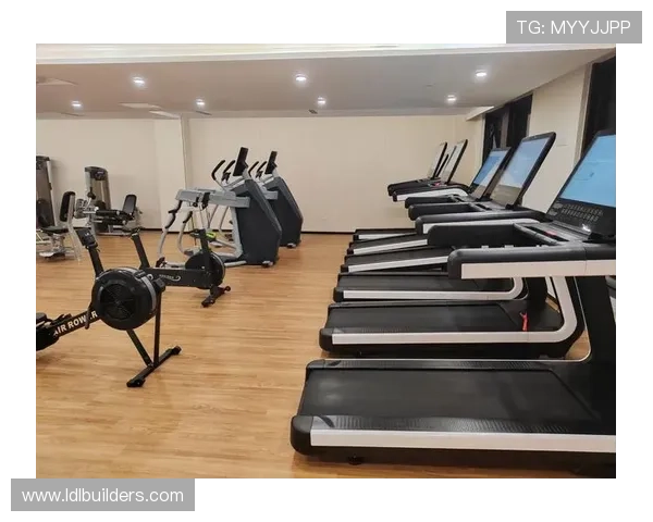 乐健体育app下载最新版提供丰富运动课程和专业训练计划,助你轻松实现健身目标